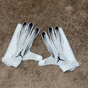 Michigan player exclusive gloves, white new size extra large
